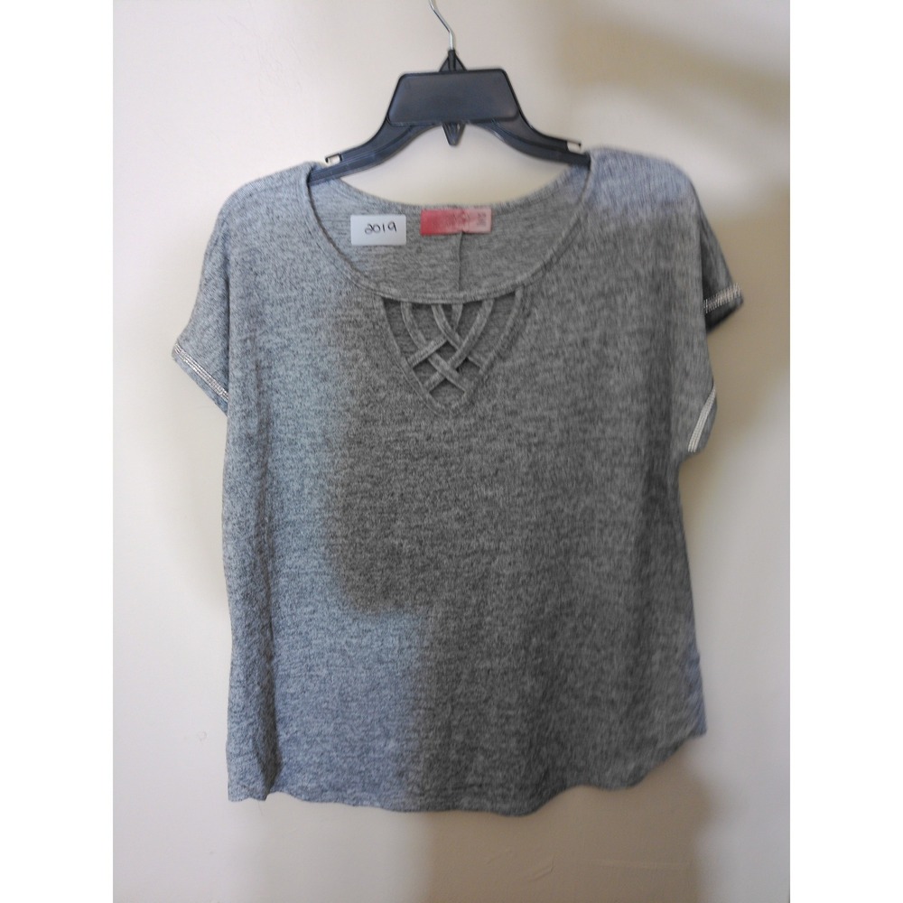Simply Scarlett Knit Top Womens XL Gray Lattice Neck Rhinestone Trim Casual